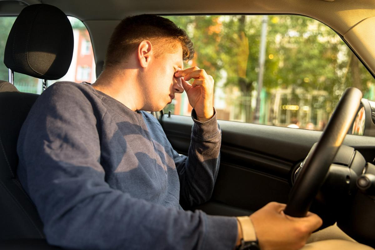 Carro morrendo ao sair: pode ser embreagem?